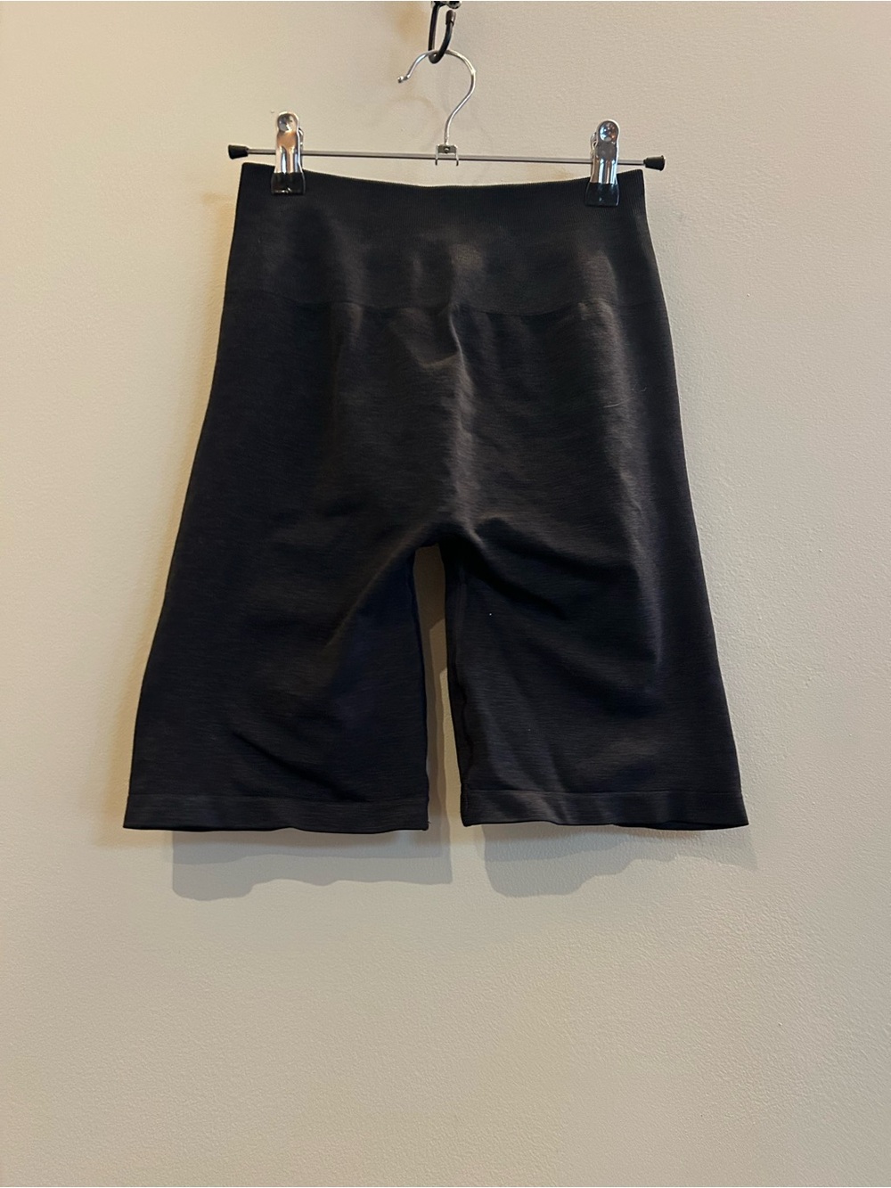 Alphalete Amplify 6.5” Short Black Marl